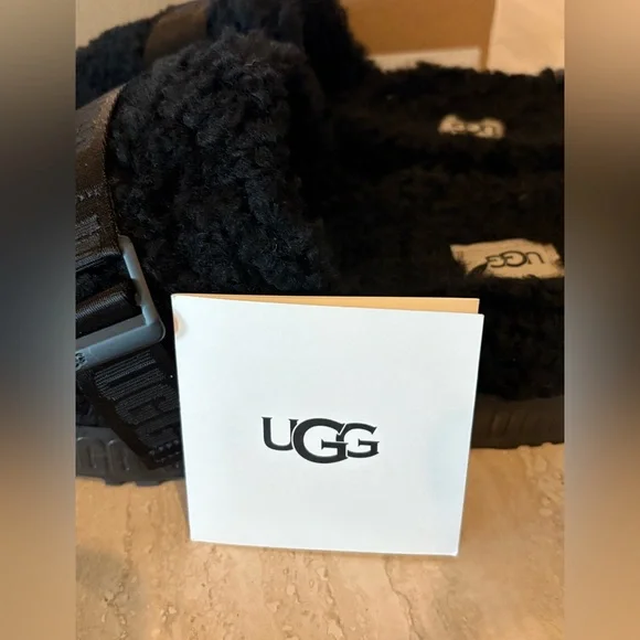 UGG Flufflita Black Slide Shoe, 7 - Picture 14 of 15